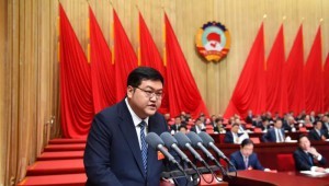 1月22日,政协甘肃省十三届二次会议第二次全体会议在兰州举行,甘肃省工商联副主席、农工党省委会生态环境专委会主任、大禹节水集团董事长王浩宇作为8名委员之一受邀作大会发言。